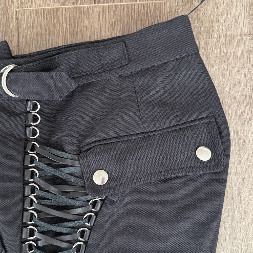 Isabel Marant Dorian Lace-Up Shorts - Picture 7 of 10